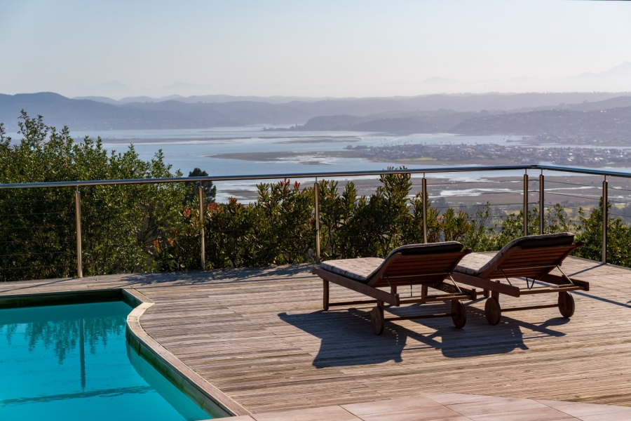 6 Bedroom Property for Sale in Pezula Golf Estate Western Cape